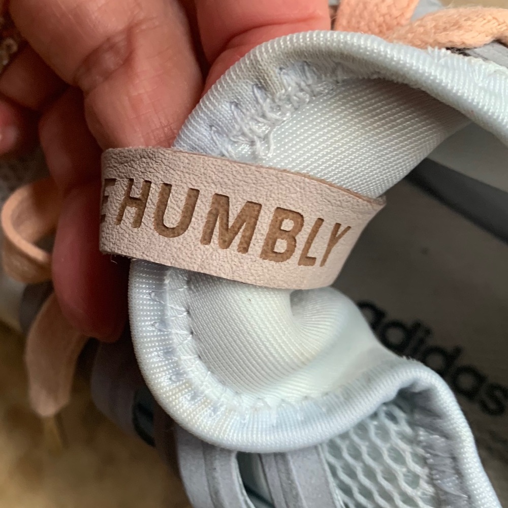 Adidas Tubular Radial Shoes - Picture 7 of 8